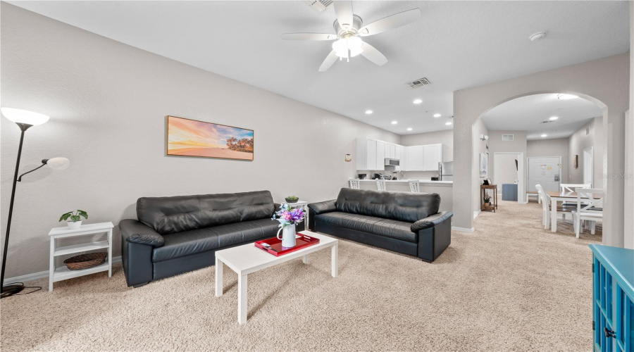 Davenport, Florida 33897, 3 Bedroom Bedrooms, ,2 Bathroombathrooms,Residential,For Sale,New Providence,0,Mfrs5156460