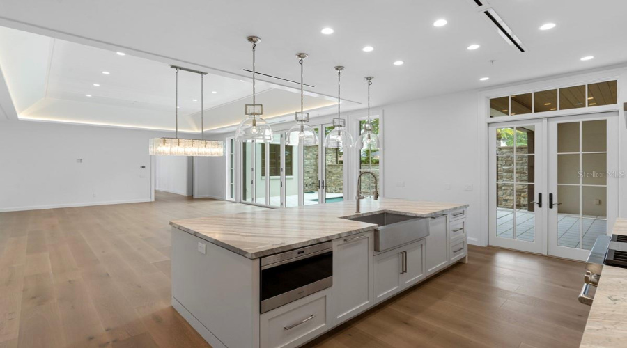 Golden Oak, Florida 32836, 4 Bedroom Bedrooms, ,4 Bathroombathrooms,Residential,For Sale,Winter Sparkle,0,Mfro6276187