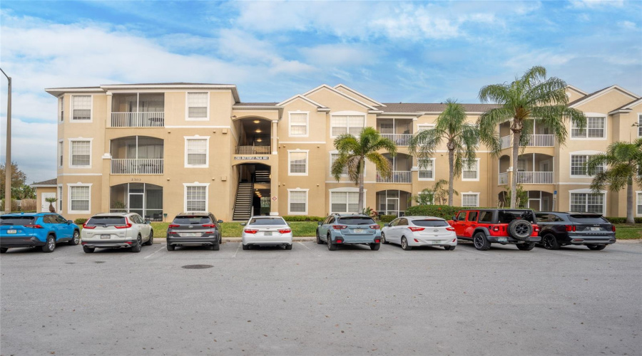 Kissimmee, Florida 34747, 3 Bedroom Bedrooms, ,2 Bathroombathrooms,Residential,For Sale,Butterfly Palm Way,0,Mfro6419689