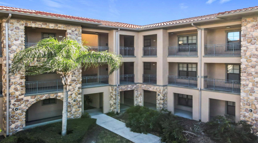 Davenport, Florida 33897, 3 Bedroom Bedrooms, ,3 Bathroombathrooms,Residential,For Sale,Charo,0,Mfrs5142028