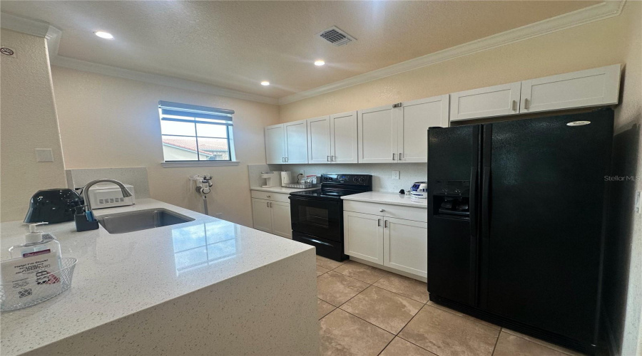 Davenport, Florida 33897, 3 Bedroom Bedrooms, ,3 Bathroombathrooms,Residential,For Sale,Charo,0,Mfrs5142028