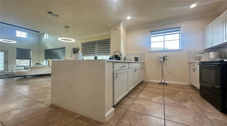 Davenport, Florida 33897, 3 Bedroom Bedrooms, ,3 Bathroombathrooms,Residential,For Sale,Charo,0,Mfrs5142028