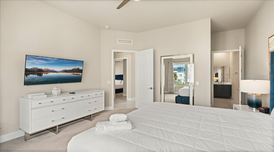 Kissimmee, Florida 34747, 5 Bedroom Bedrooms, ,4 Bathroombathrooms,Residential,For Sale,Sandy Ridge,0,Mfro6403854