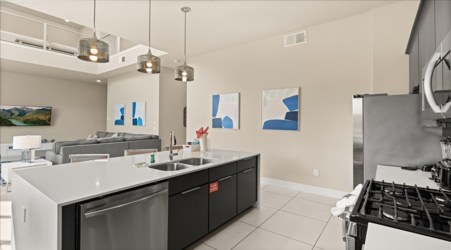 Kissimmee, Florida 34747, 5 Bedroom Bedrooms, ,4 Bathroombathrooms,Residential,For Sale,Sandy Ridge,0,Mfro6403854