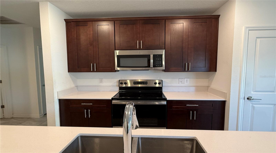 Davenport, Florida 33837, 3 Bedroom Bedrooms, ,2 Bathroombathrooms,Residential,For Sale,Jett,0,Mfrtb8539048