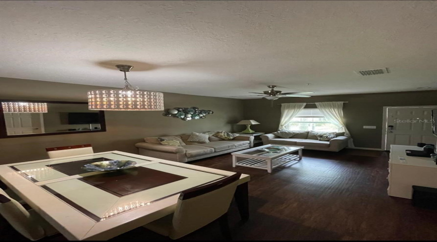 Kissimmee, Florida 34747, 3 Bedroom Bedrooms, ,2 Bathroombathrooms,Residential,For Sale,Shine,0,Mfro6383458