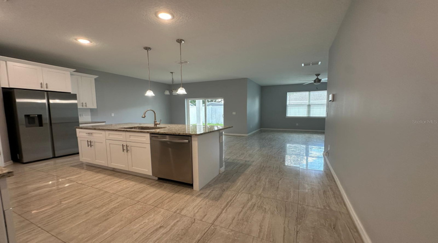 Davenport, Florida 33837, 4 Bedroom Bedrooms, ,2 Bathroombathrooms,Residential,For Sale,Murphy,0,Mfrs5153257