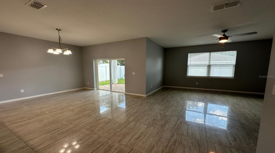 Davenport, Florida 33837, 4 Bedroom Bedrooms, ,2 Bathroombathrooms,Residential,For Sale,Murphy,0,Mfrs5153257