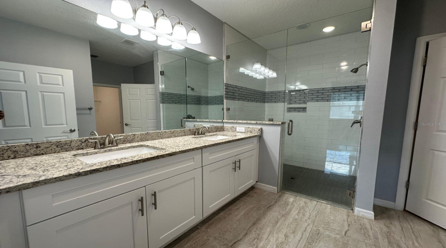 Davenport, Florida 33837, 4 Bedroom Bedrooms, ,2 Bathroombathrooms,Residential,For Sale,Murphy,0,Mfrs5153257