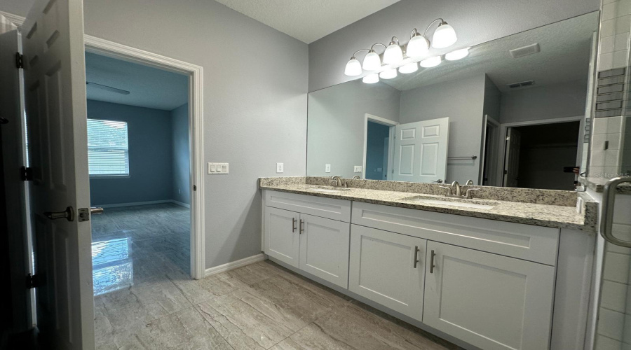 Davenport, Florida 33837, 4 Bedroom Bedrooms, ,2 Bathroombathrooms,Residential,For Sale,Murphy,0,Mfrs5153257