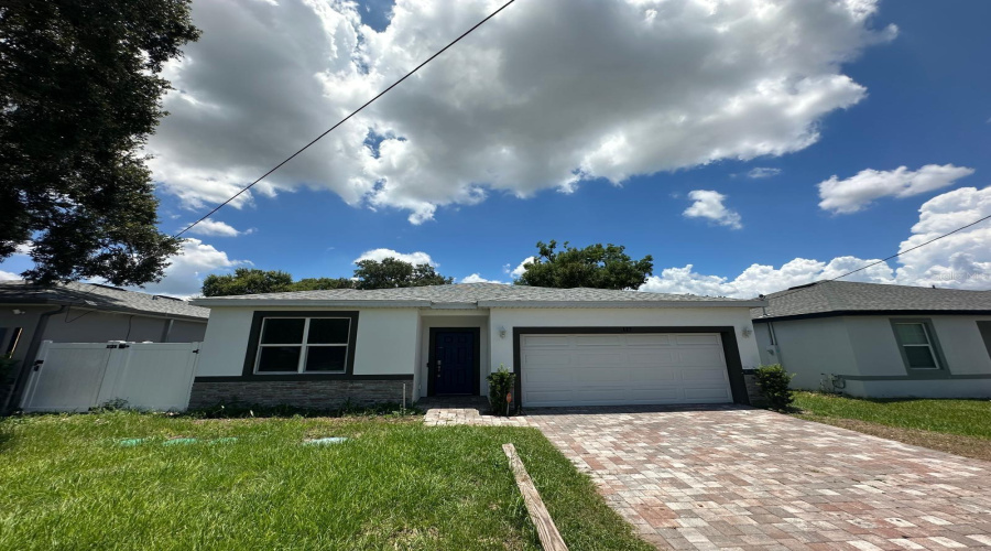 Davenport, Florida 33837, 4 Bedroom Bedrooms, ,2 Bathroombathrooms,Residential,For Sale,Murphy,0,Mfrs5153257