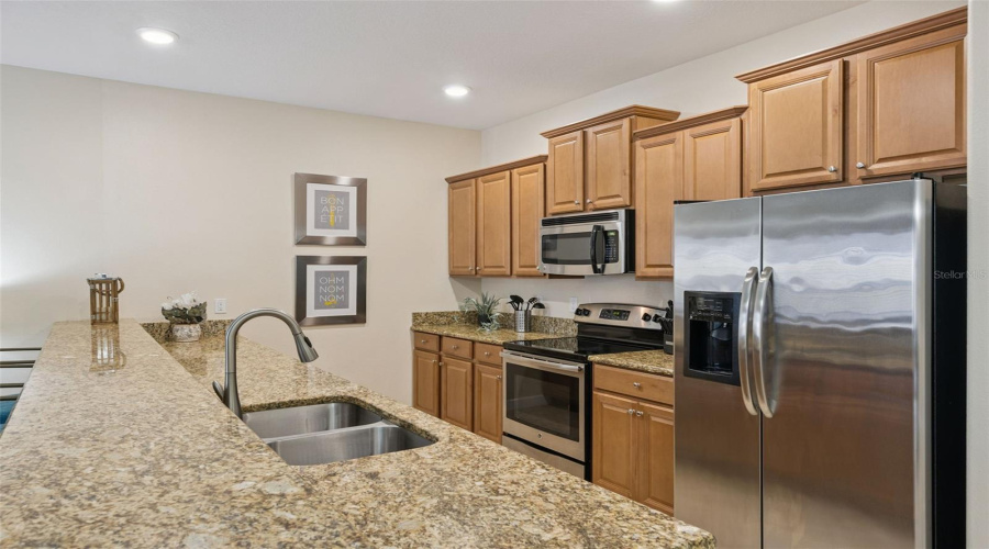 Kissimmee, Florida 34747, 4 Bedroom Bedrooms, ,3 Bathroombathrooms,Residential,For Sale,Sugar Palm,0,Mfro6439745