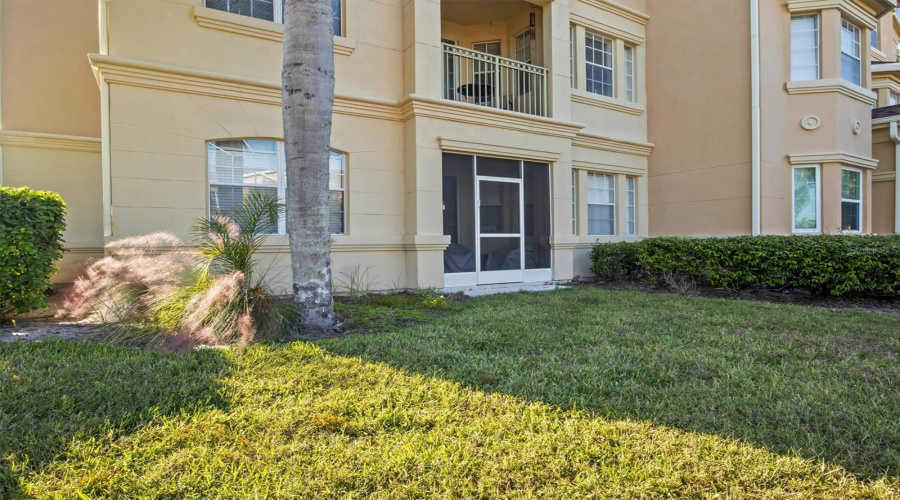 Davenport, Florida 33896, 3 Bedroom Bedrooms, ,2 Bathroombathrooms,Residential,For Sale,Terrace Ridge,0,Mfrp4937105