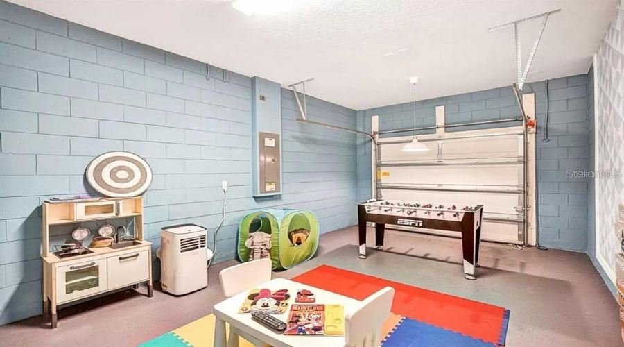 Kissimmee, Florida 34747, 4 Bedroom Bedrooms, ,3 Bathroombathrooms,Residential,For Sale,Nassau Point,0,Mfro6437649