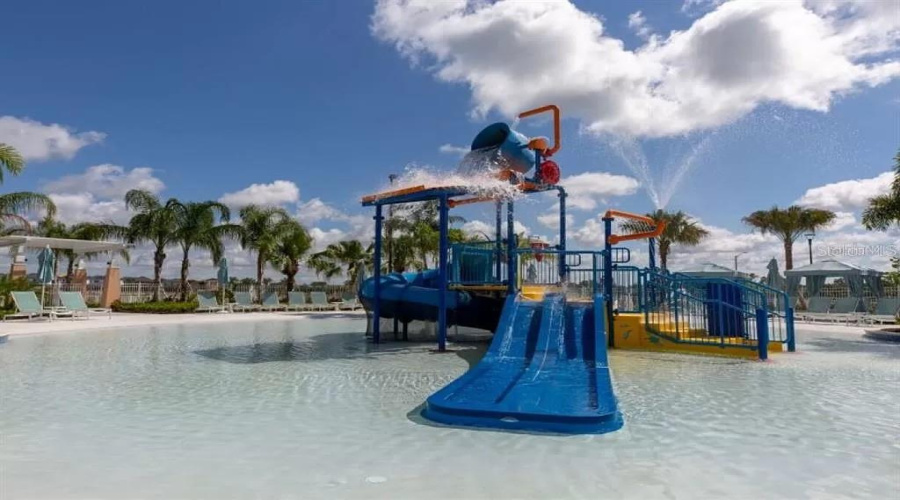 Kissimmee, Florida 34747, 4 Bedroom Bedrooms, ,3 Bathroombathrooms,Residential,For Sale,Nassau Point,0,Mfro6437649
