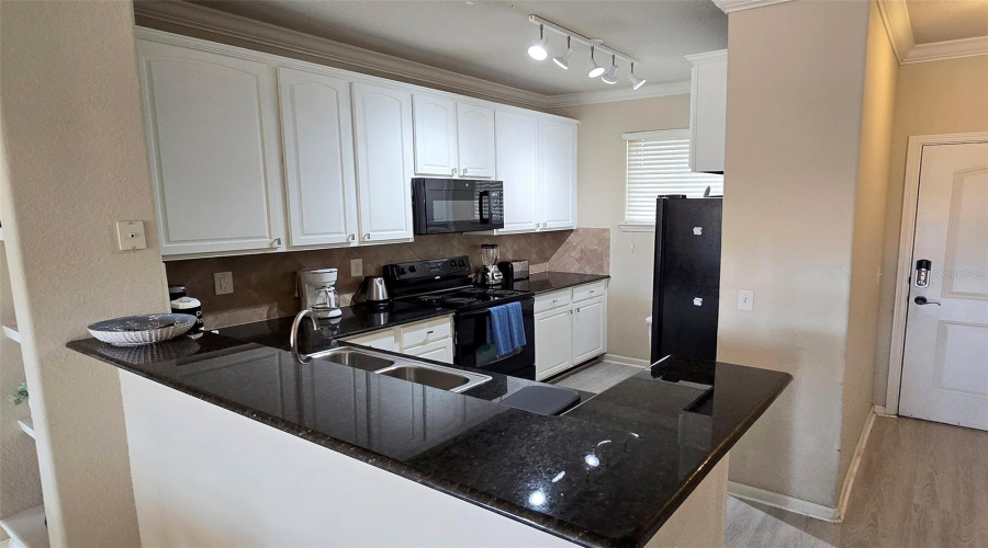Davenport, Florida 33897, 4 Bedroom Bedrooms, ,3 Bathroombathrooms,Residential,For Sale,Charo,0,Mfrs5152977