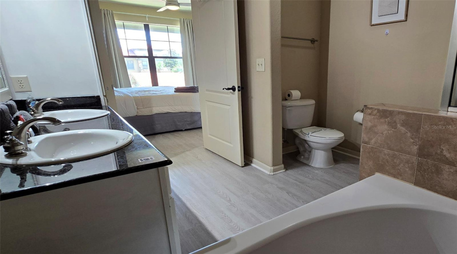 Davenport, Florida 33897, 4 Bedroom Bedrooms, ,3 Bathroombathrooms,Residential,For Sale,Charo,0,Mfrs5152977