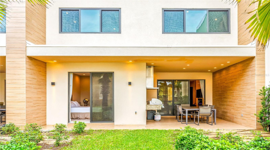 Kissimmee, Florida 34747, 4 Bedroom Bedrooms, ,4 Bathroombathrooms,Residential,For Sale,Rockefeller,0,Mfro6435985