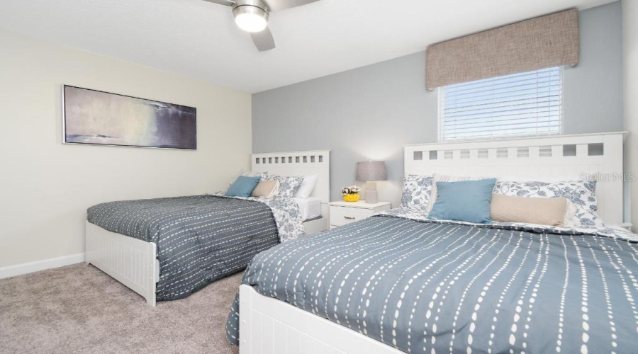 Davenport, Florida 33896, 6 Bedroom Bedrooms, ,5 Bathroombathrooms,Residential,For Sale,Mulligan,0,Mfro6440532