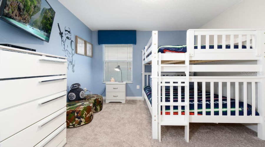 Davenport, Florida 33896, 6 Bedroom Bedrooms, ,5 Bathroombathrooms,Residential,For Sale,Mulligan,0,Mfro6440532