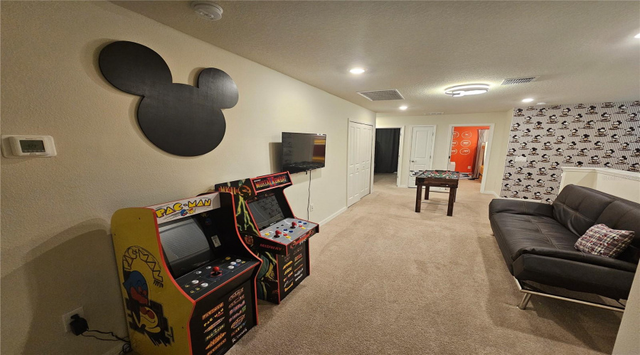 Davenport, Florida 33897, 5 Bedroom Bedrooms, ,4 Bathroombathrooms,Residential,For Sale,Lana,0,Mfro6440172