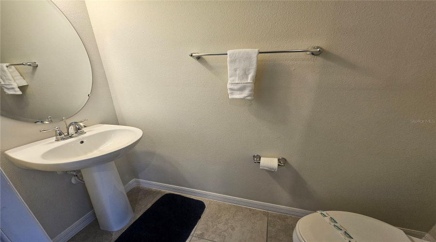 Davenport, Florida 33897, 5 Bedroom Bedrooms, ,4 Bathroombathrooms,Residential,For Sale,Lana,0,Mfro6440172