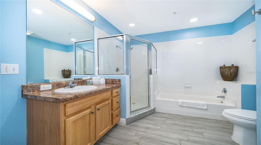 Kissimmee, Florida 34747, 3 Bedroom Bedrooms, ,2 Bathroombathrooms,Residential,For Sale,Treasure Trove,0,Mfro6438754