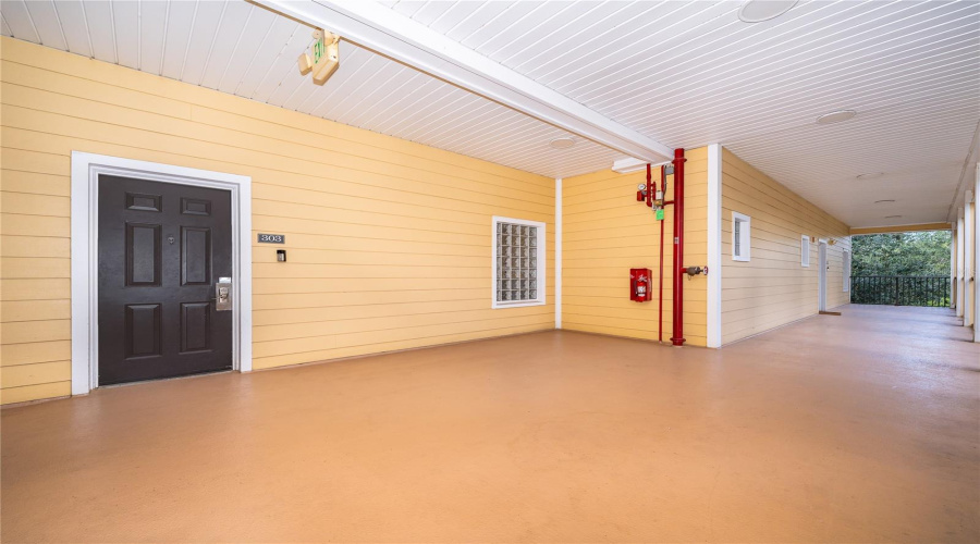 Kissimmee, Florida 34747, 3 Bedroom Bedrooms, ,2 Bathroombathrooms,Residential,For Sale,Treasure Trove,0,Mfro6438754