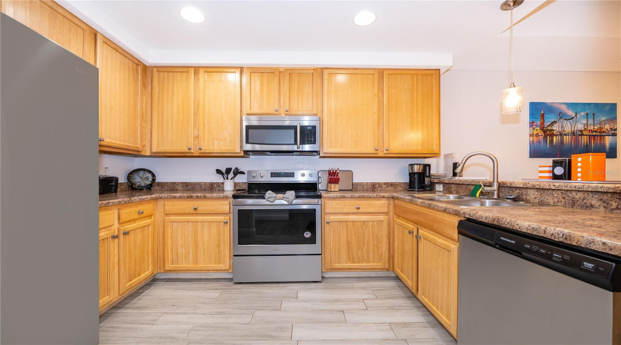 Kissimmee, Florida 34747, 3 Bedroom Bedrooms, ,2 Bathroombathrooms,Residential,For Sale,Treasure Trove,0,Mfro6438754