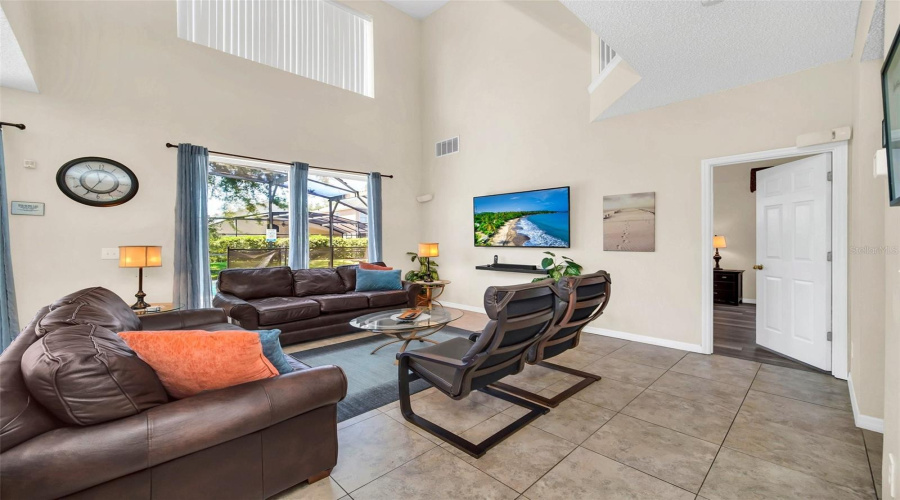 Kissimmee, Florida 34747, 7 Bedroom Bedrooms, ,4 Bathroombathrooms,Residential,For Sale,Sunrise Key,0,Mfro6440479