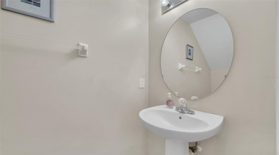 Kissimmee, Florida 34747, 7 Bedroom Bedrooms, ,4 Bathroombathrooms,Residential,For Sale,Sunrise Key,0,Mfro6440479