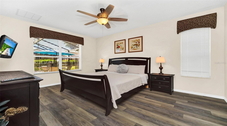 Kissimmee, Florida 34747, 7 Bedroom Bedrooms, ,4 Bathroombathrooms,Residential,For Sale,Sunrise Key,0,Mfro6440479