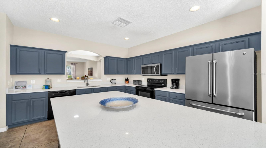 Kissimmee, Florida 34747, 7 Bedroom Bedrooms, ,4 Bathroombathrooms,Residential,For Sale,Sunrise Key,0,Mfro6440479