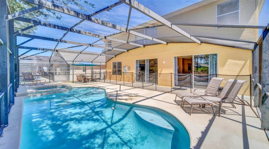 Kissimmee, Florida 34747, 7 Bedroom Bedrooms, ,4 Bathroombathrooms,Residential,For Sale,Sunrise Key,0,Mfro6440479