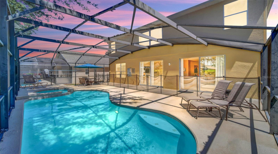 Kissimmee, Florida 34747, 7 Bedroom Bedrooms, ,4 Bathroombathrooms,Residential,For Sale,Sunrise Key,0,Mfro6440479