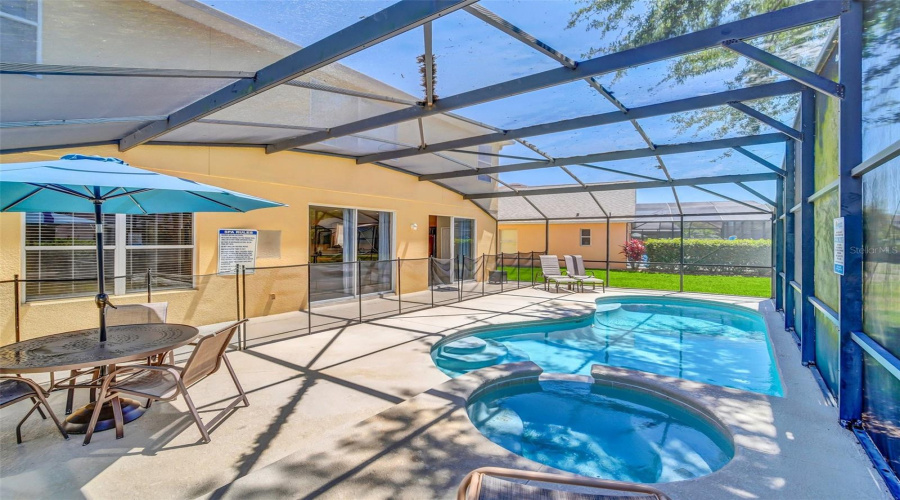Kissimmee, Florida 34747, 7 Bedroom Bedrooms, ,4 Bathroombathrooms,Residential,For Sale,Sunrise Key,0,Mfro6440479