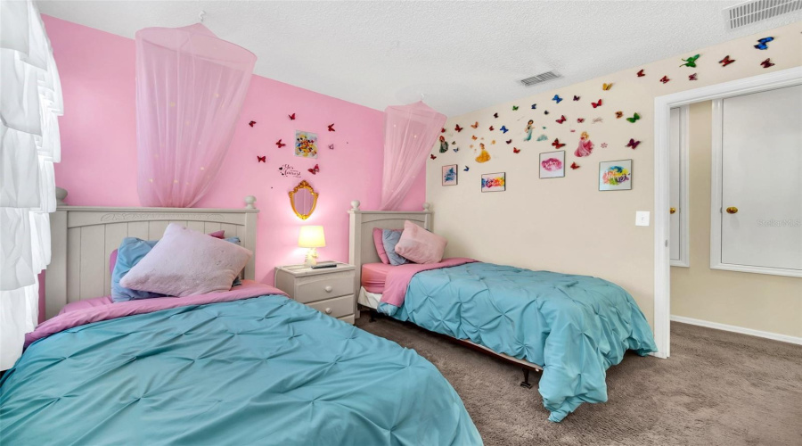 Kissimmee, Florida 34747, 7 Bedroom Bedrooms, ,4 Bathroombathrooms,Residential,For Sale,Sunrise Key,0,Mfro6440479
