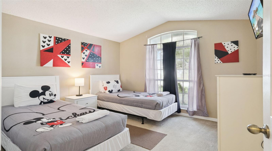 Davenport, Florida 33897, 3 Bedroom Bedrooms, ,2 Bathroombathrooms,Residential,For Sale,Lockbreeze,0,Mfro6440664