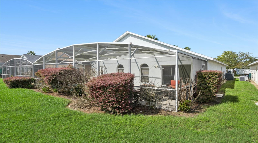 Davenport, Florida 33897, 3 Bedroom Bedrooms, ,2 Bathroombathrooms,Residential,For Sale,Lockbreeze,0,Mfro6440664