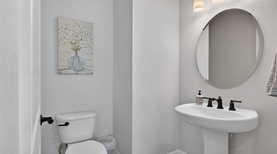 Orlando, Florida 32836, 5 Bedroom Bedrooms, ,4 Bathroombathrooms,Residential,For Sale,Bissell,0,Mfro6440597