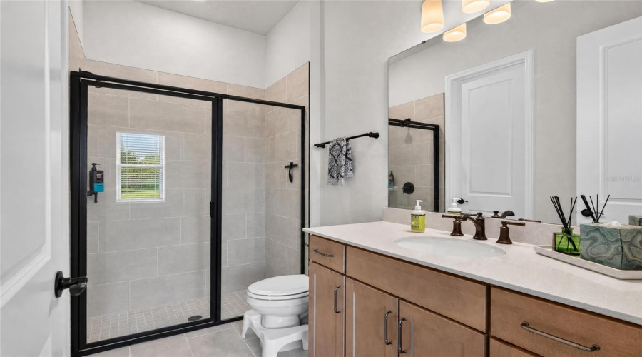 Orlando, Florida 32836, 5 Bedroom Bedrooms, ,4 Bathroombathrooms,Residential,For Sale,Bissell,0,Mfro6440597