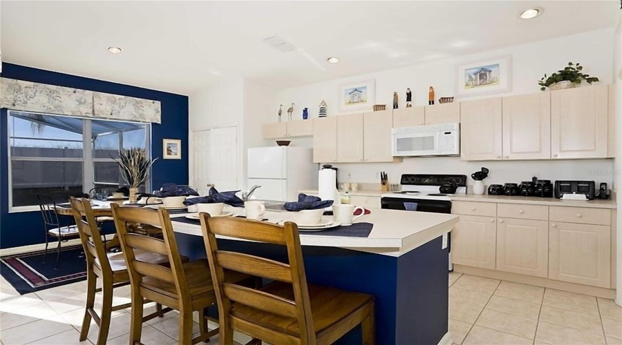 Kissimmee, Florida 34747, 4 Bedroom Bedrooms, ,3 Bathroombathrooms,Residential,For Sale,King Palm,0,Mfro6440209