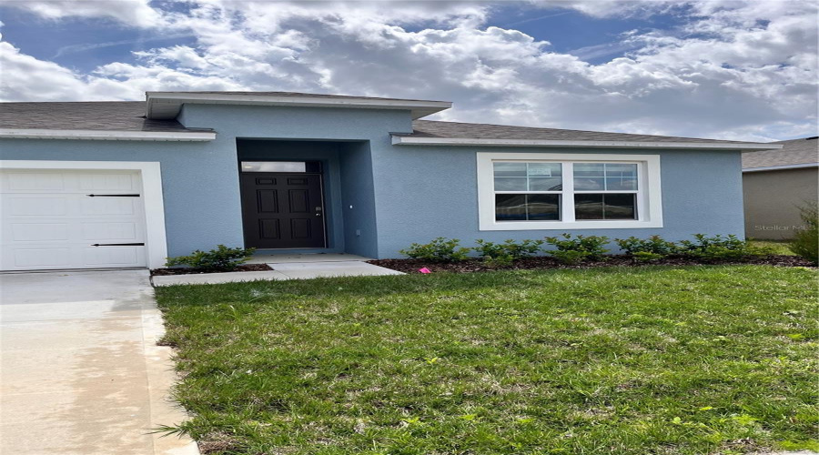Davenport, Florida 33837, 4 Bedroom Bedrooms, ,2 Bathroombathrooms,Residential,For Sale,Doe Run,0,Mfro6440422
