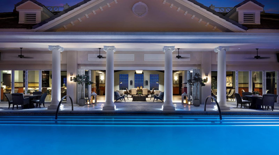 Cabanas &Amp; Pool