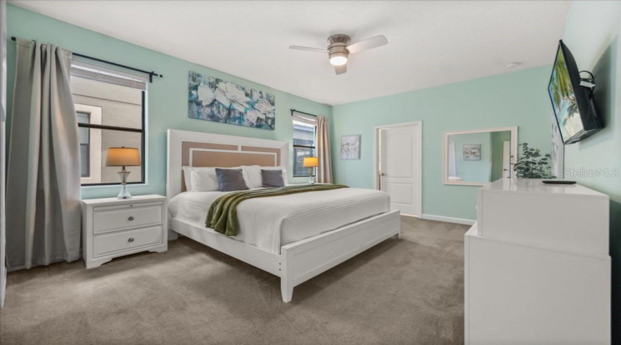 Davenport, Florida 33896, 8 Bedroom Bedrooms, ,5 Bathroombathrooms,Residential,For Sale,Rolling Fairway,0,Mfro6440435