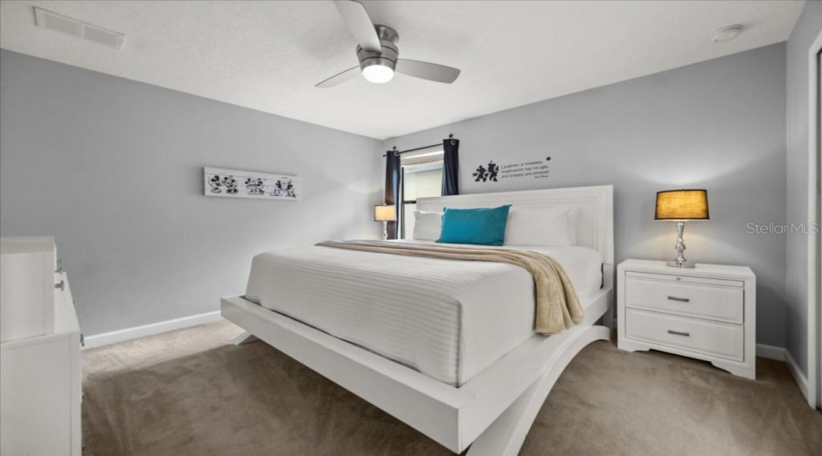 Davenport, Florida 33896, 8 Bedroom Bedrooms, ,5 Bathroombathrooms,Residential,For Sale,Rolling Fairway,0,Mfro6440435