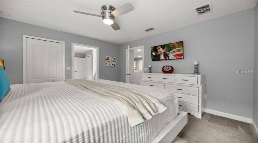 Davenport, Florida 33896, 8 Bedroom Bedrooms, ,5 Bathroombathrooms,Residential,For Sale,Rolling Fairway,0,Mfro6440435