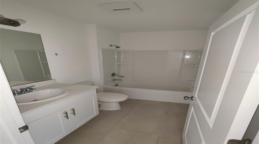 Davenport, Florida 33897, 4 Bedroom Bedrooms, ,3 Bathroombathrooms,Residential,For Sale,Tuscany,0,Mfro6439357