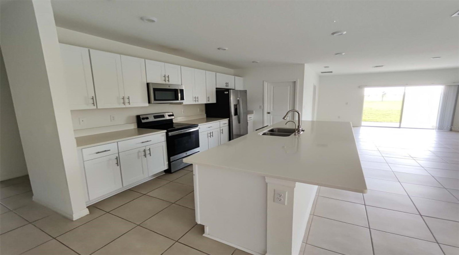 Davenport, Florida 33897, 4 Bedroom Bedrooms, ,3 Bathroombathrooms,Residential,For Sale,Tuscany,0,Mfro6439357