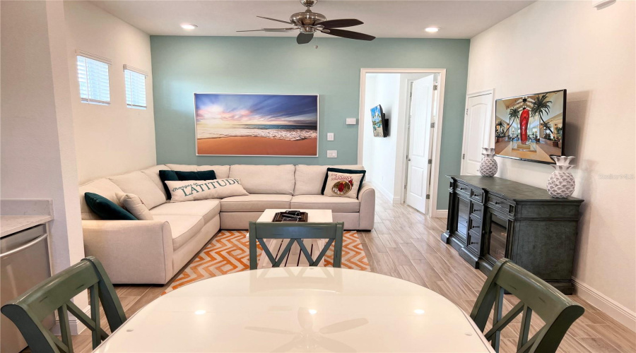 Kissimmee, Florida 34747, 4 Bedroom Bedrooms, ,3 Bathroombathrooms,Residential,For Sale,Lost Shaker,0,Mfro6440491